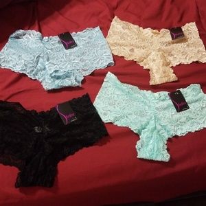 NWT Sofra lace cheeky panties